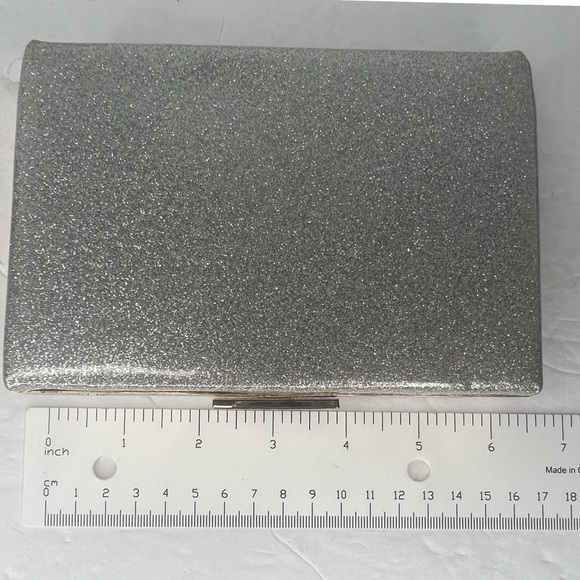Kate Spade Small Silver Glitter Box Clutch Bag Valentine’s Day Formal Wedding. - Picture 3 of 9